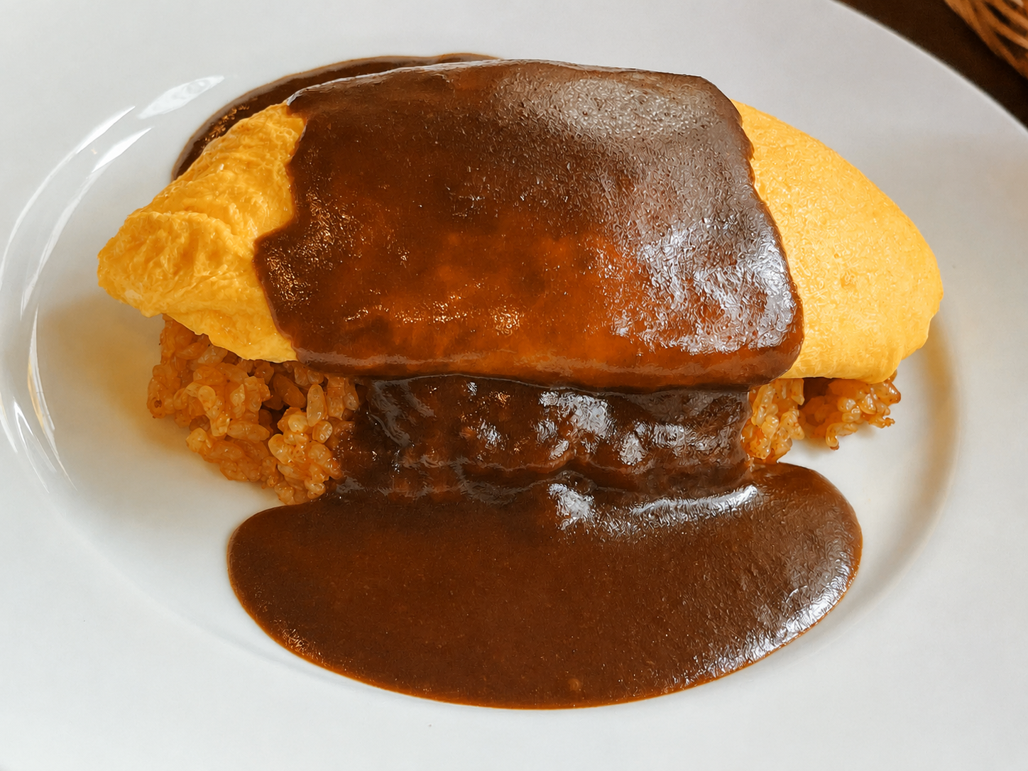 RiOのオムライス(デミグラスソース)